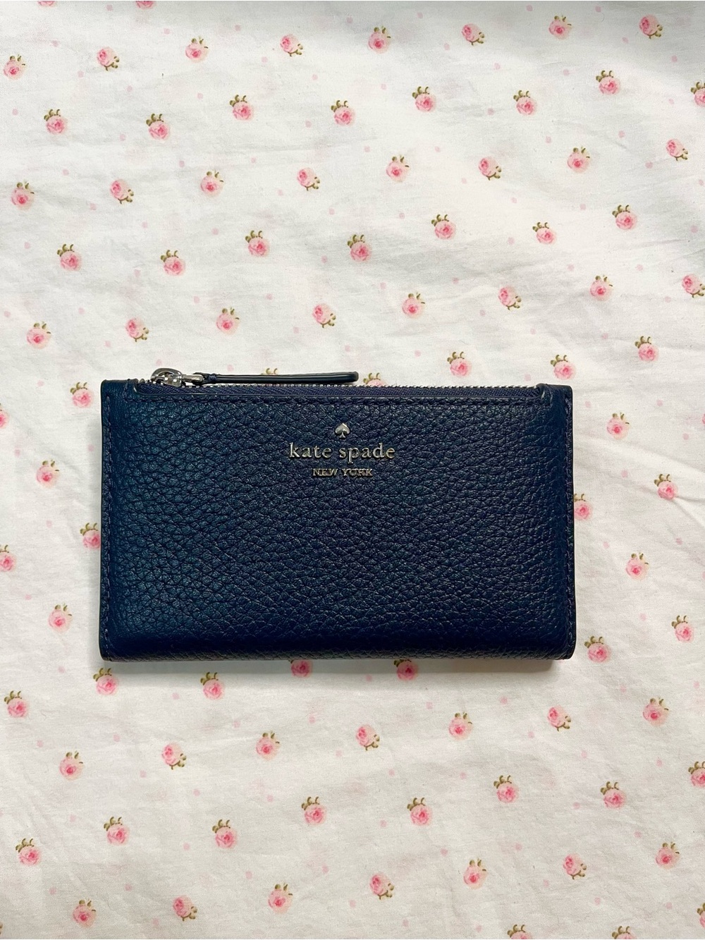 kate spade Black Pebbled Leather Zip Card Holder
